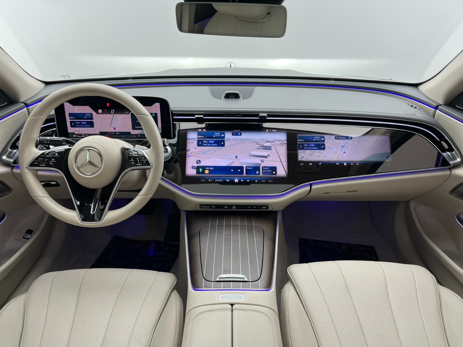 Mercedes-Benz E Sedan 220d 4Matic Edition1 Exclusive 9G-Tronic - 2023 - Detay