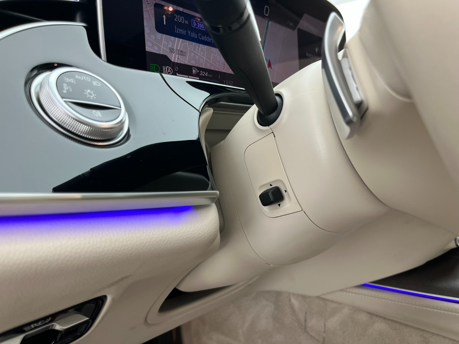 Mercedes-Benz E Sedan 220d 4Matic Edition1 Exclusive 9G-Tronic - 2023 - Detay