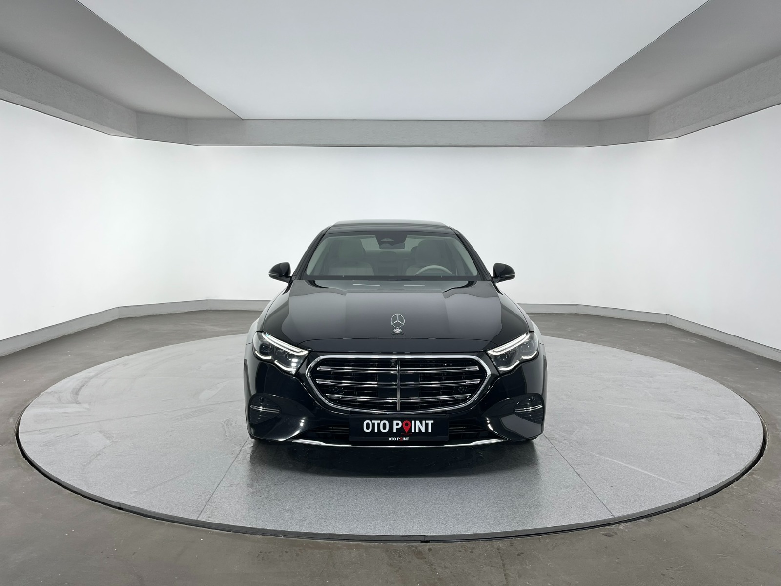 Mercedes-Benz E Sedan 220d 4Matic Edition1 Exclusive 9G-Tronic - 2023