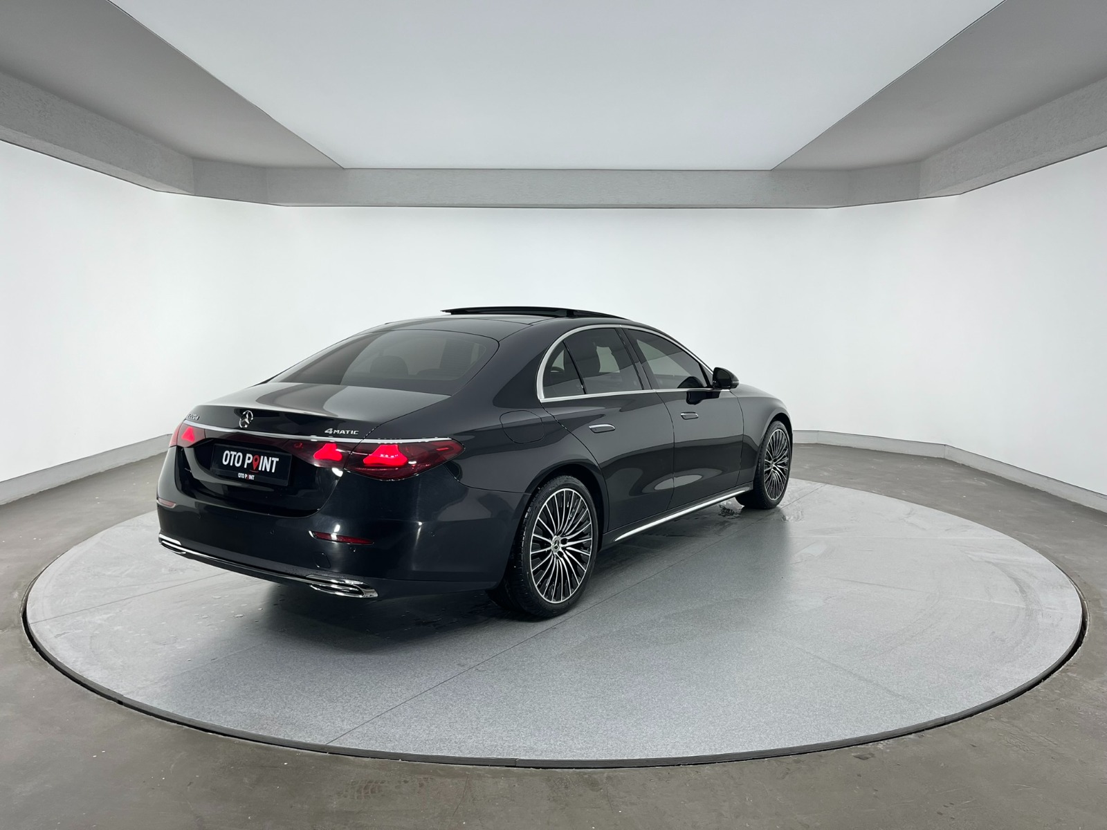 Mercedes-Benz E Sedan 220d 4Matic Edition1 Exclusive 9G-Tronic - 2023 - Detay