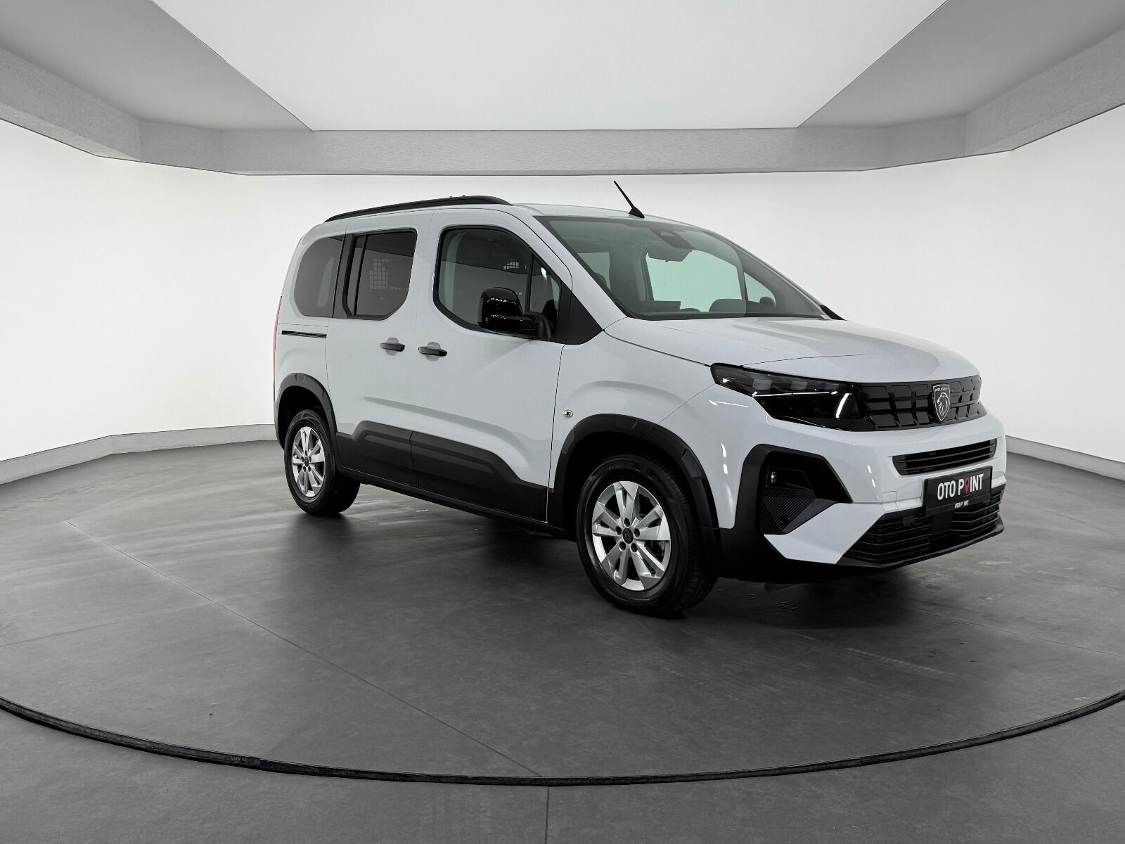 Peugeot Rifter 1.5 BlueHDI Allure EAT8 - 2026 - Detay