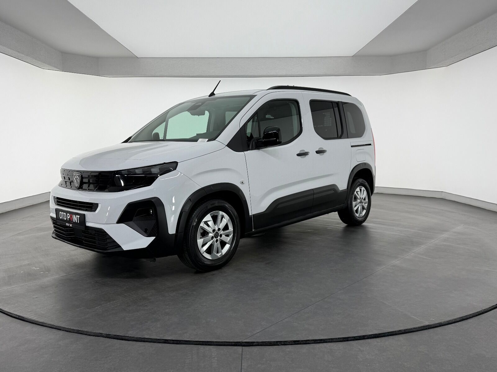 Peugeot Rifter 1.5 BlueHDI Allure EAT8 - 2026 - Detay