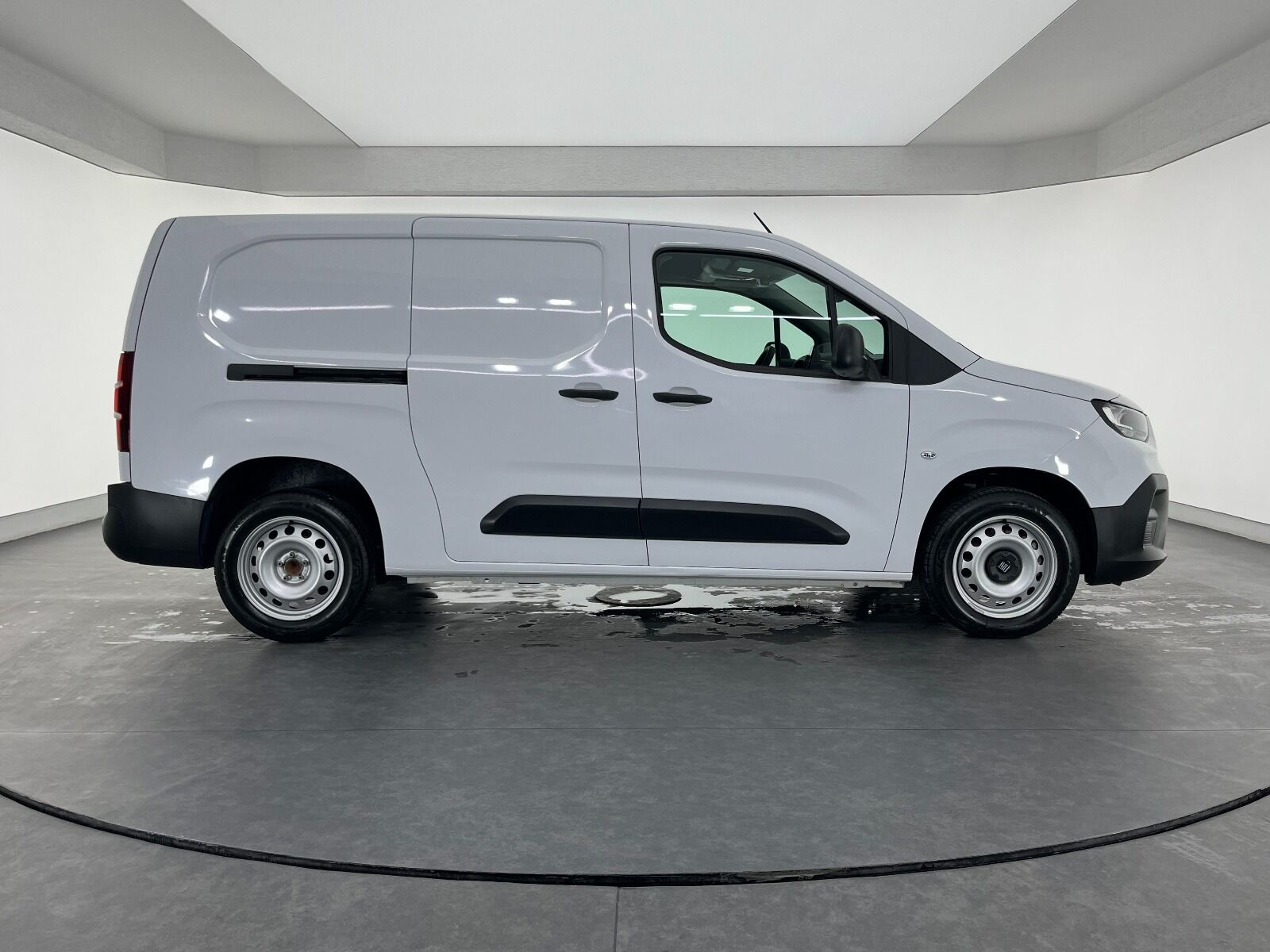 Fiat Doblo Cargo 1.5 BlueHDİ Maxi - 2025 - Detay