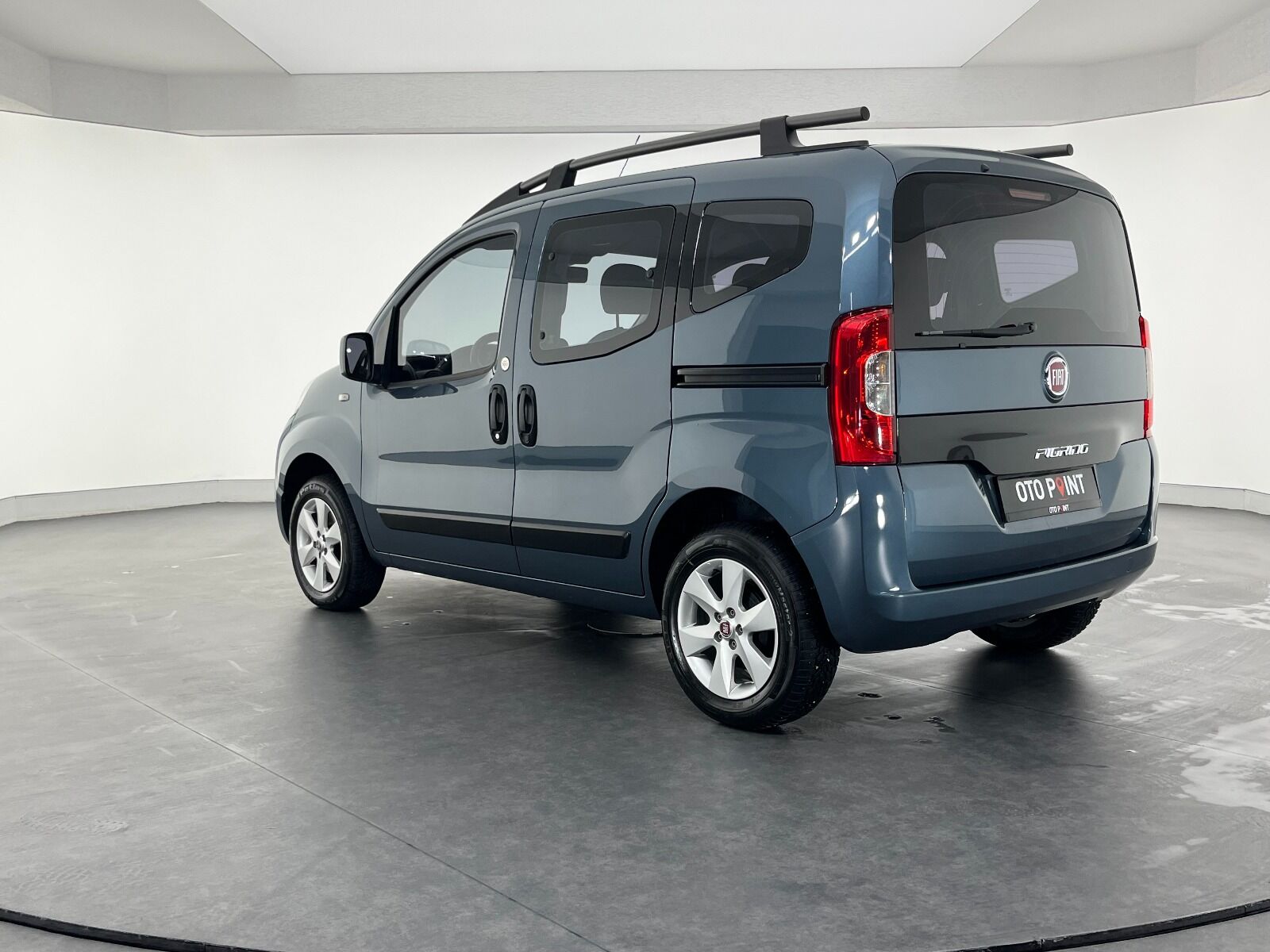 Fiat Fiorino Combi 1.4 Eko Safeline - 2023 - Detay