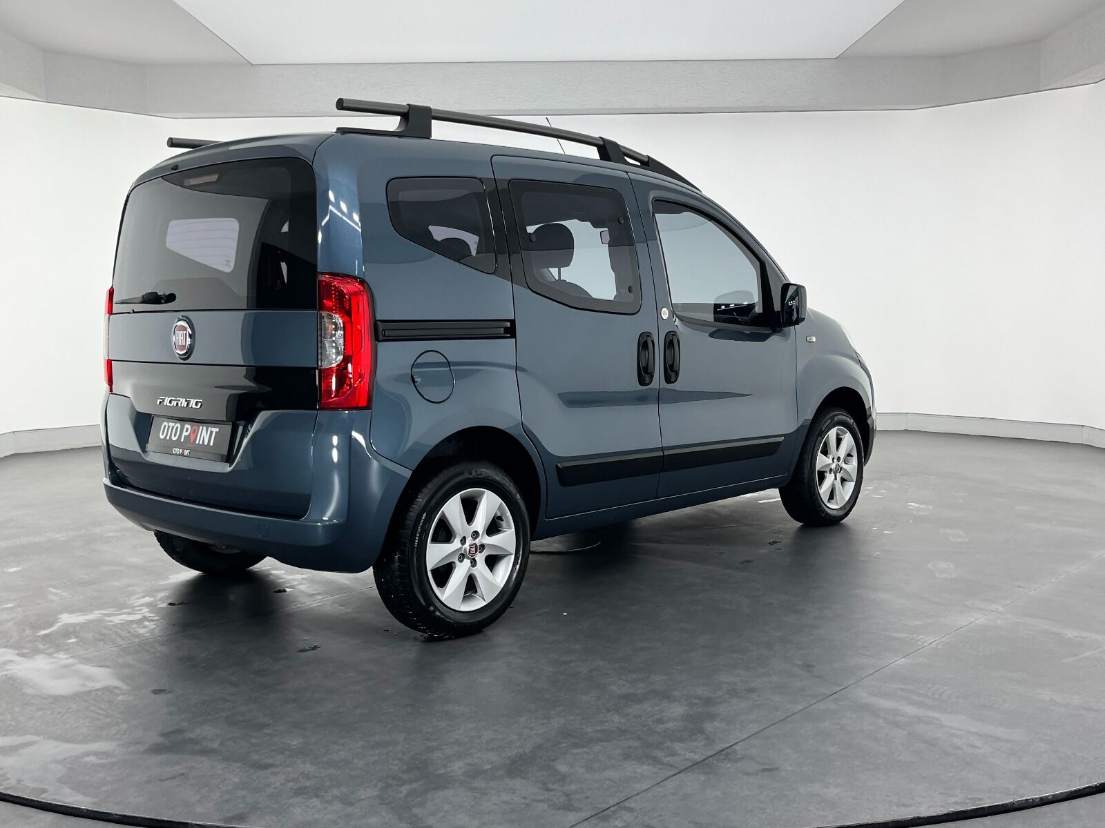 Fiat Fiorino Combi 1.4 Eko Safeline - 2023 - Detay