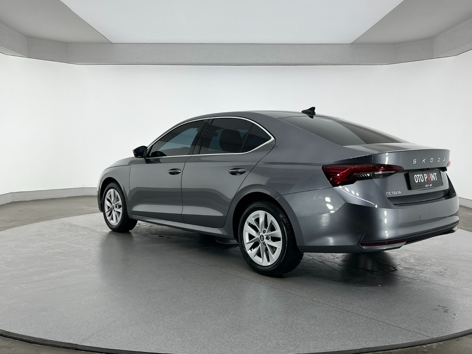 Skoda Octavia Sedan 1.5 TSI mHEV Premium DSG - 2025 - Detay