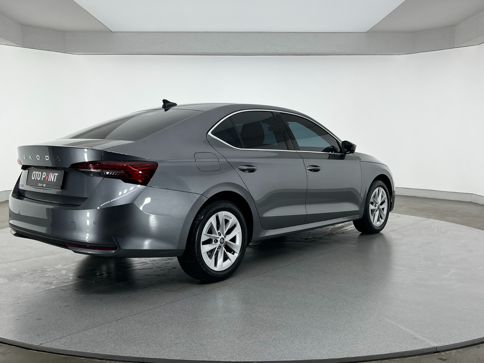 Skoda Octavia Sedan 1.5 TSI mHEV Premium DSG - 2025 - Detay