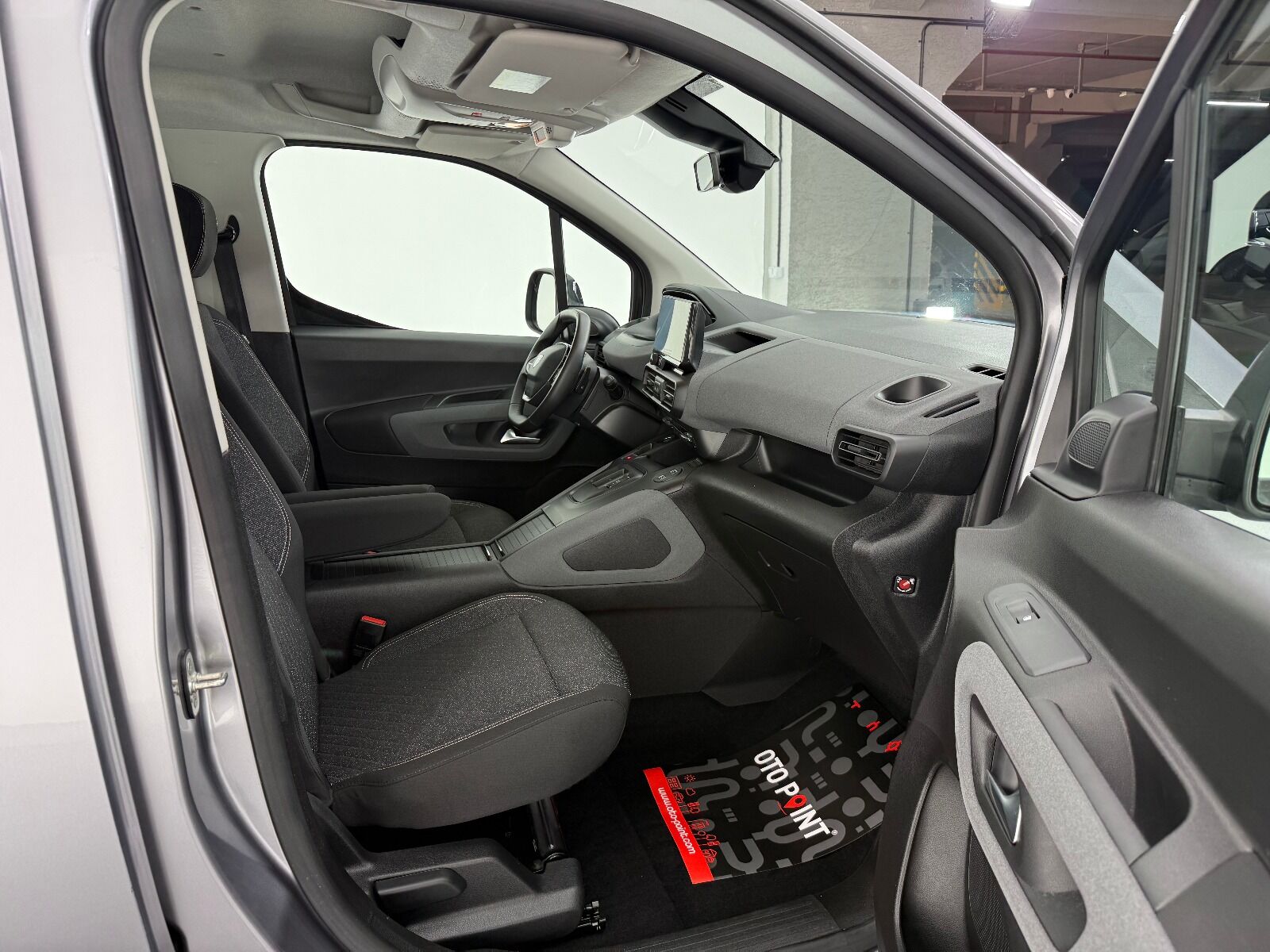 Peugeot Rifter 1.5 BlueHDI Allure EAT8 - 2025 - Detay