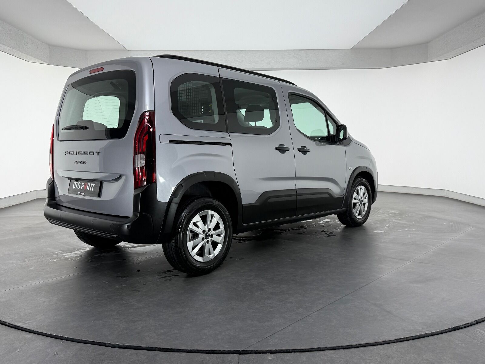 Peugeot Rifter 1.5 BlueHDI Allure EAT8 - 2025 - Detay
