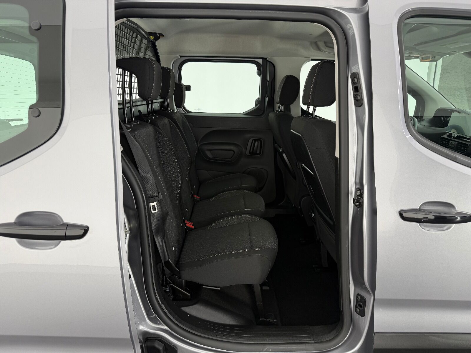 Peugeot Rifter 1.5 BlueHDI Allure EAT8 - 2025 - Detay