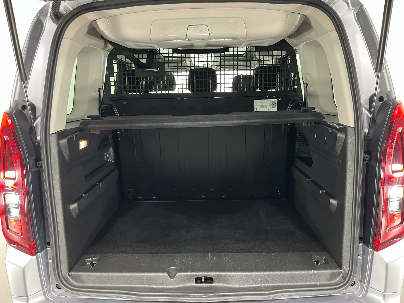 Fiat Doblo Combi 1.5 BlueHDI Premio Plus Otomatik - 2025 - Detay