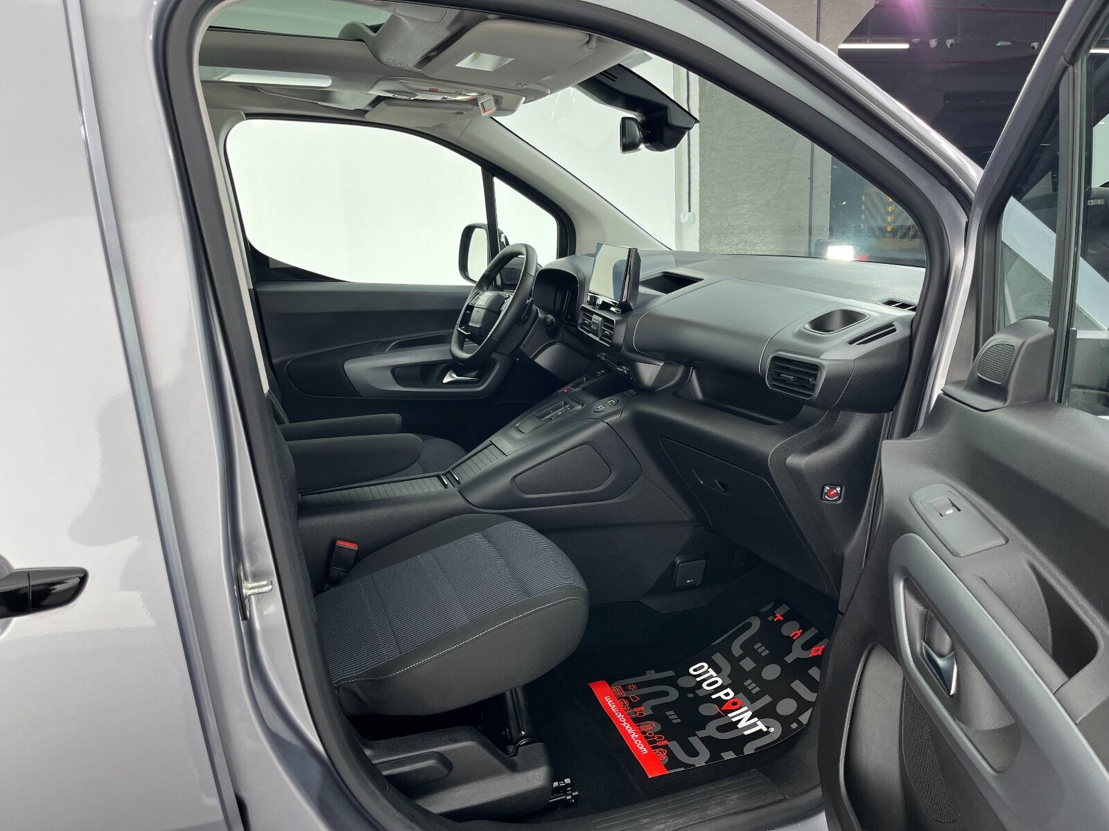 Fiat Doblo Combi 1.5 BlueHDI Premio Plus Otomatik - 2025 - Detay