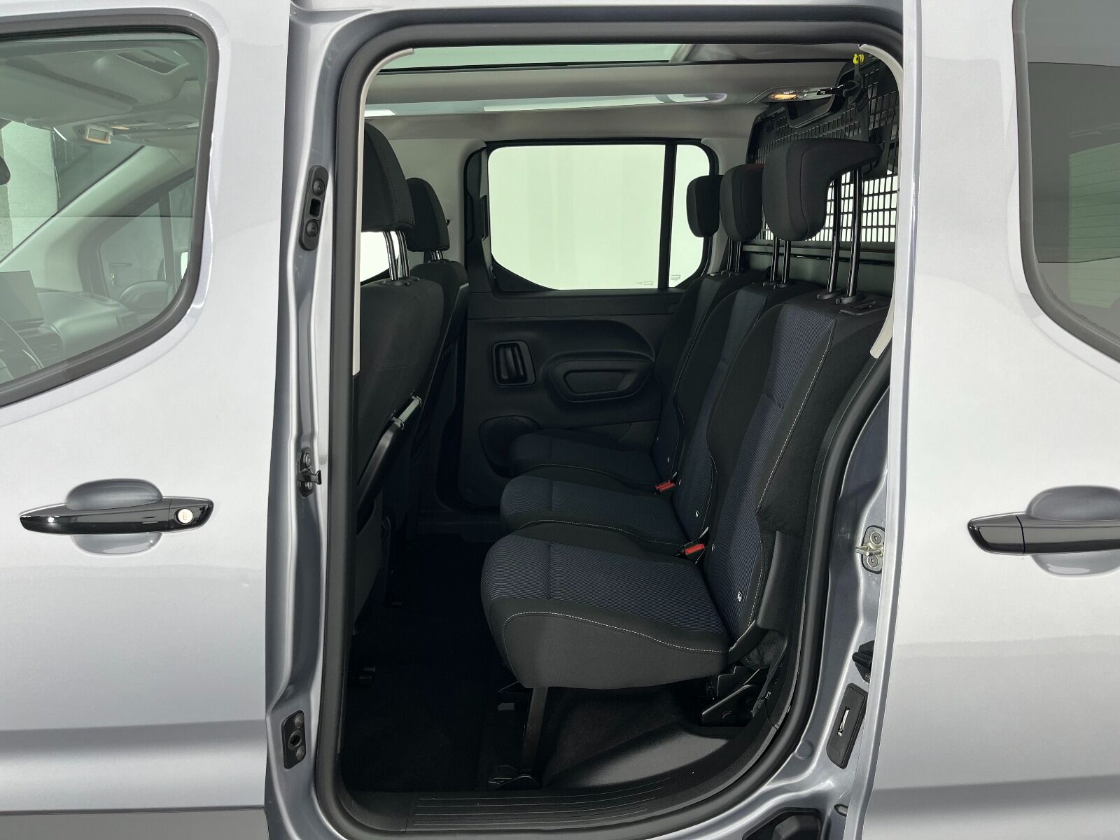 Fiat Doblo Combi 1.5 BlueHDI Premio Plus Otomatik - 2025 - Detay
