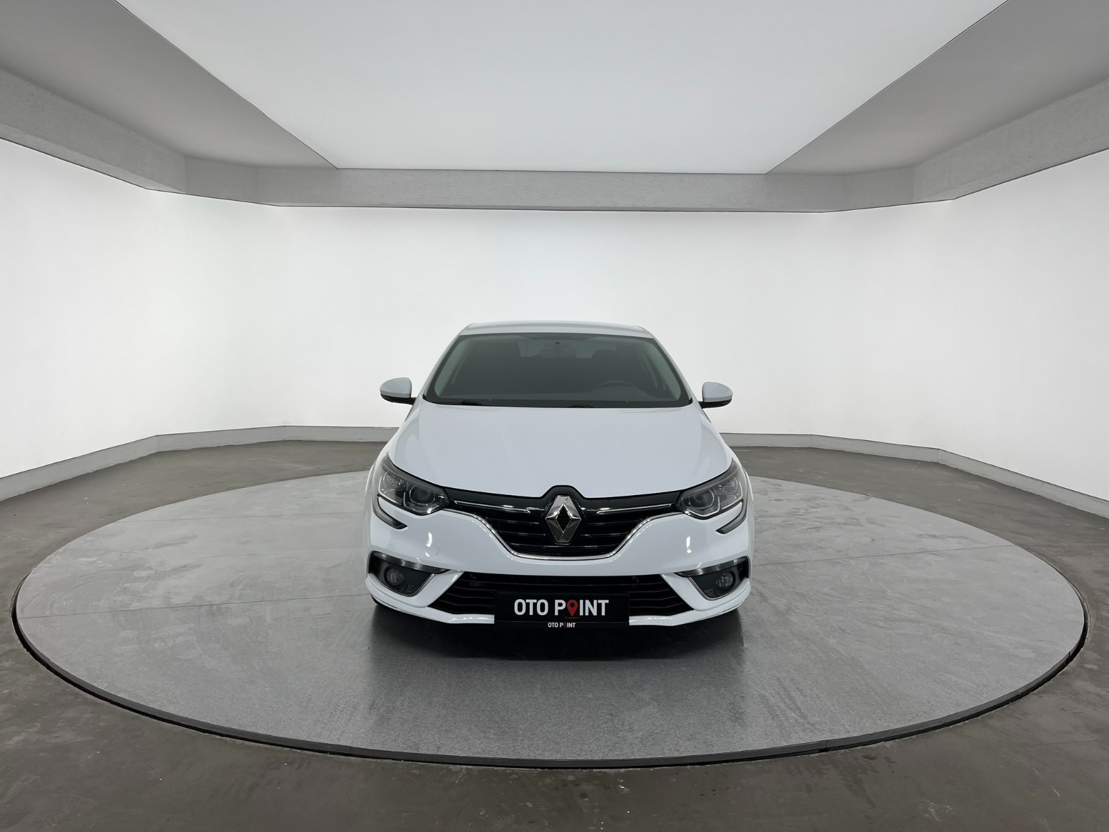 Renault Megane Sedan 1.5 Blue DCI Touch EDC - 2020