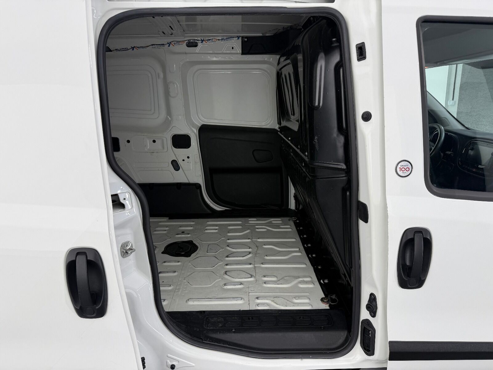 Fiat Doblo Cargo 1.6 MultiJet Maxi - 2023 - Detay