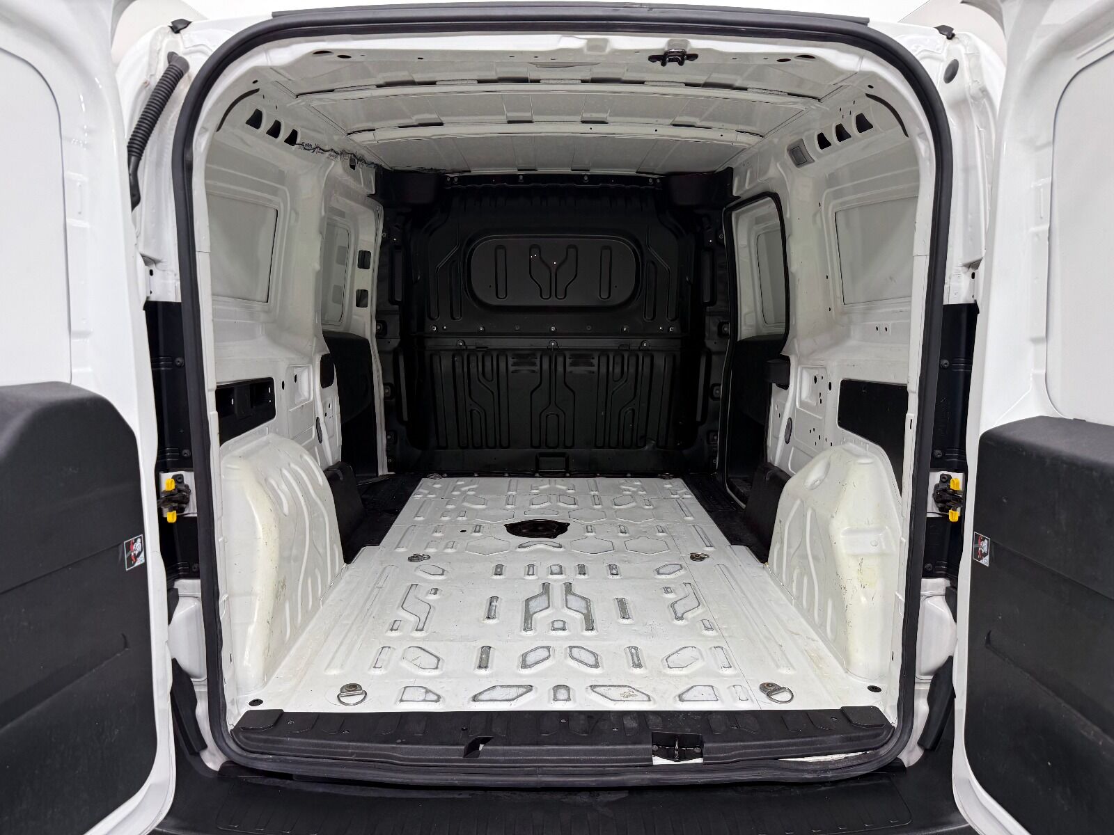 Fiat Doblo Cargo 1.6 MultiJet Maxi - 2023 - Detay