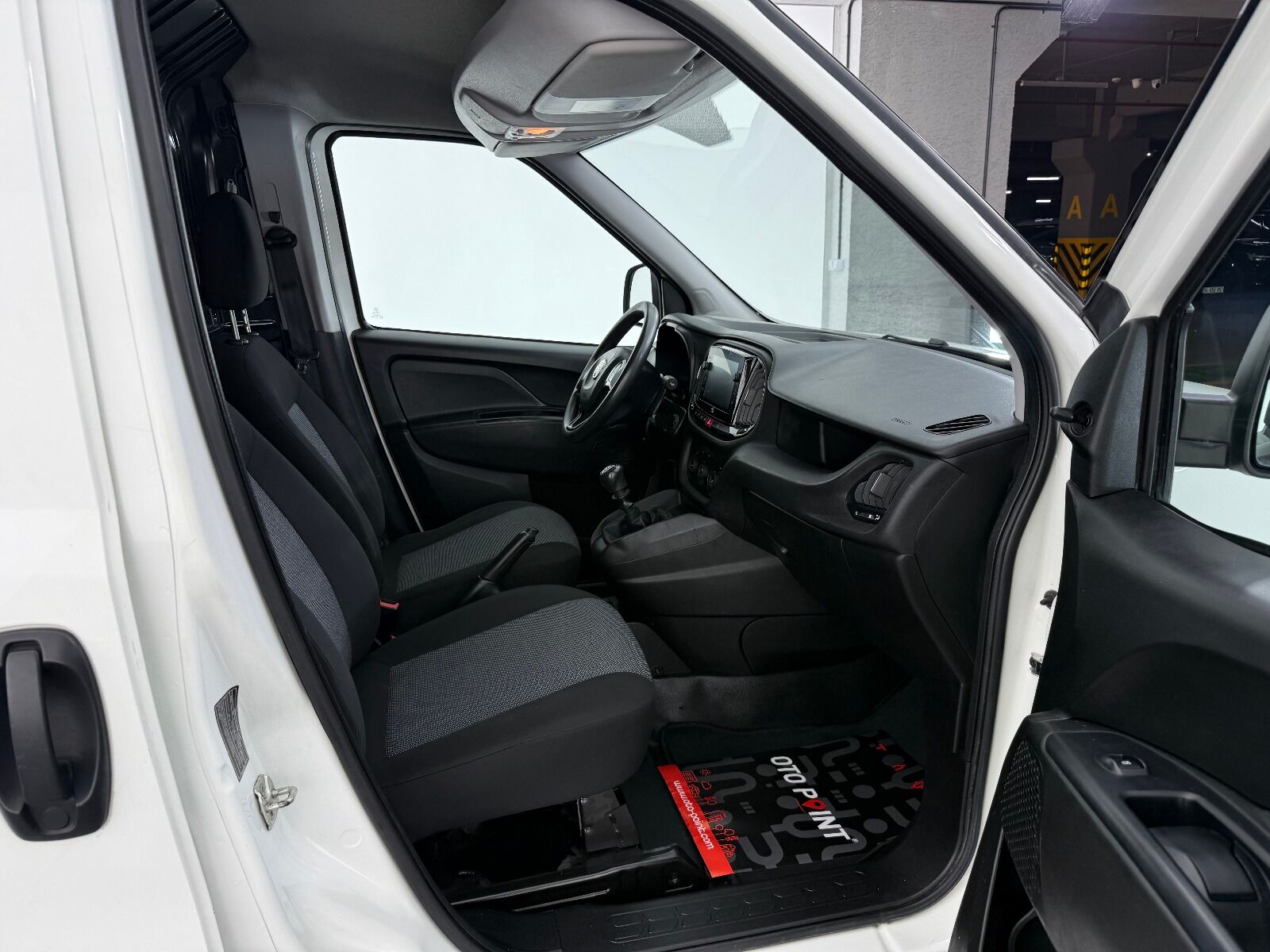 Fiat Doblo Cargo 1.6 MultiJet Maxi - 2023 - Detay
