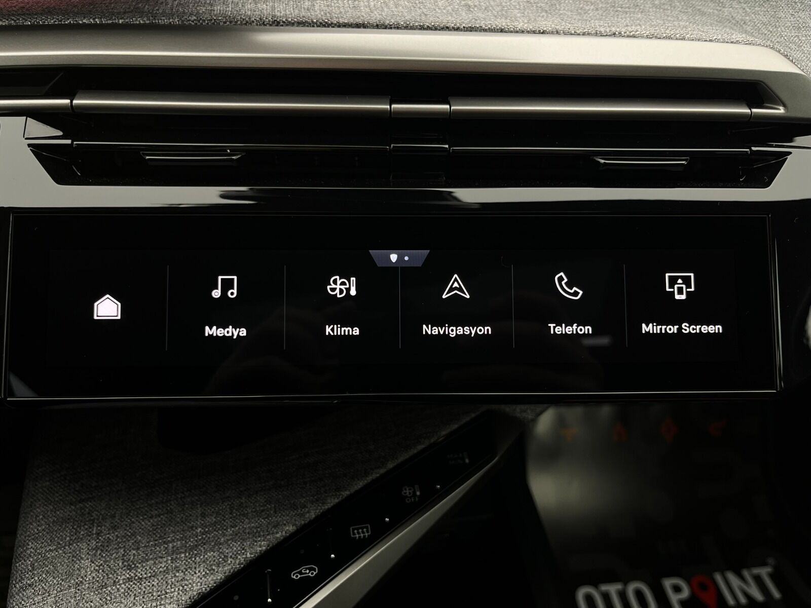 Peugeot 3008 Crossover 1.2 Hybrid Allure eDCS6 - 2025 - Detay