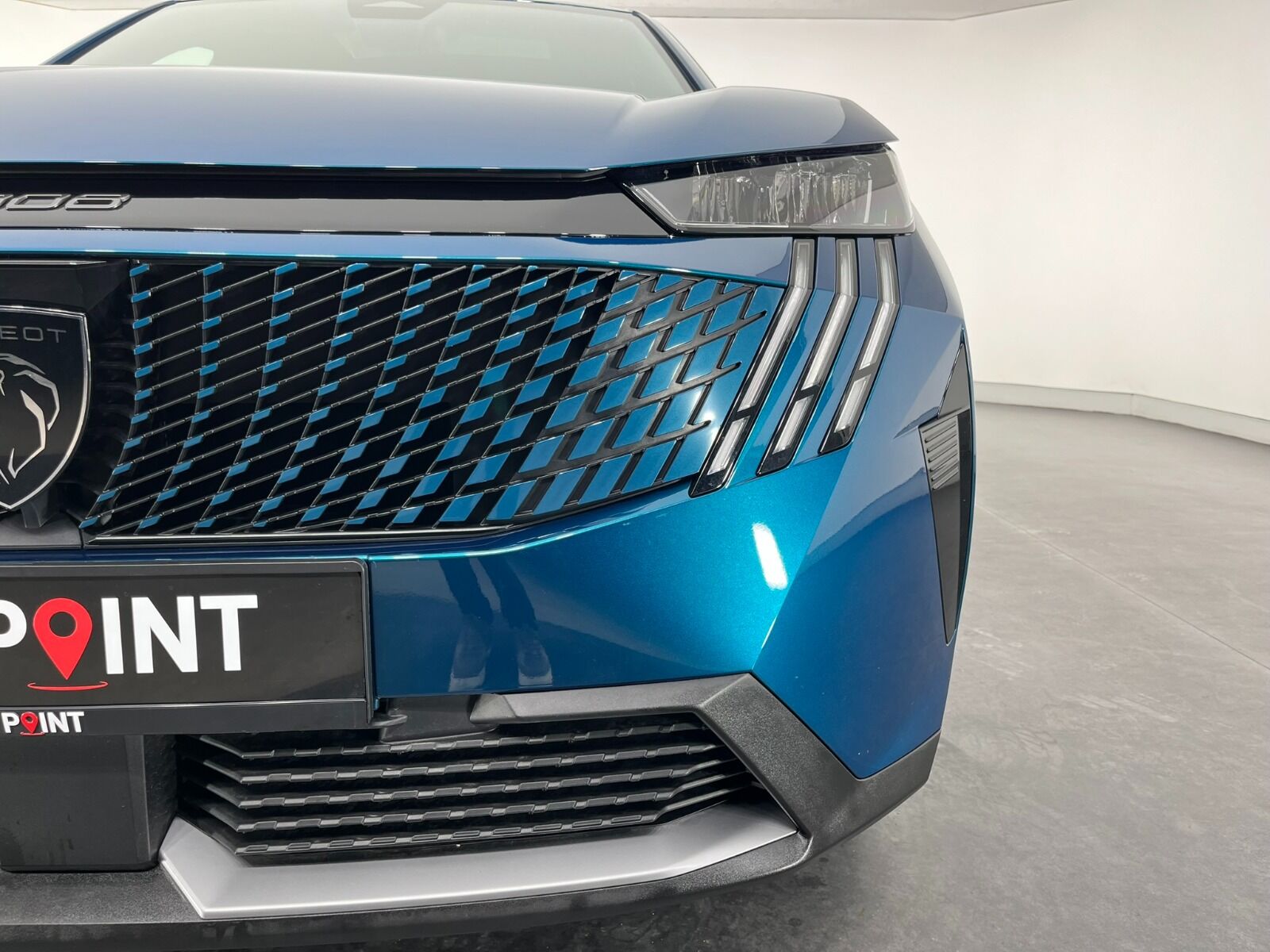 Peugeot 3008 Crossover 1.2 Hybrid Allure eDCS6 - 2025 - Detay