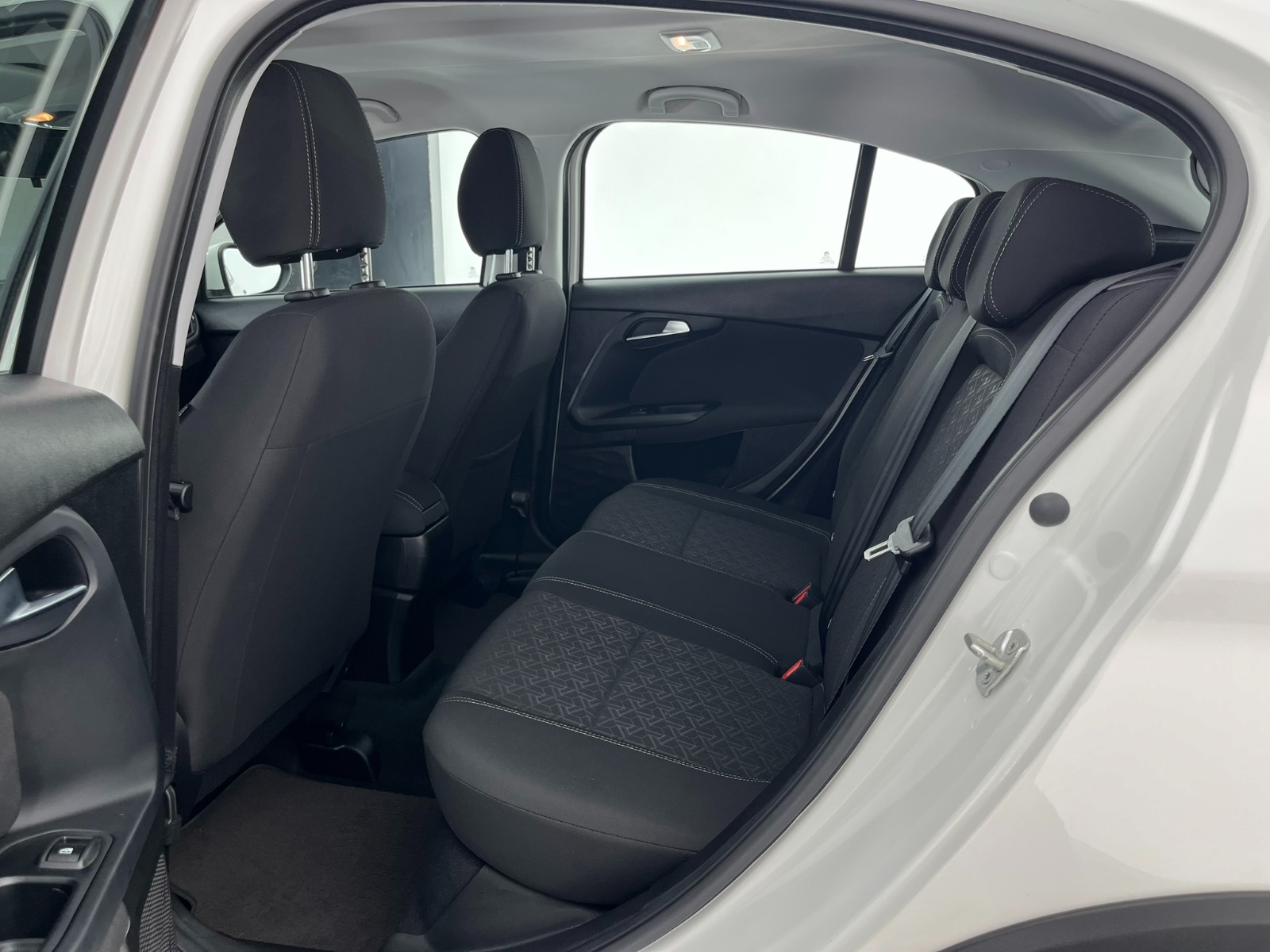 Fiat Egea Cross 1.6 MultiJet Urban GSR Traction+ DCT - 2024 - Detay