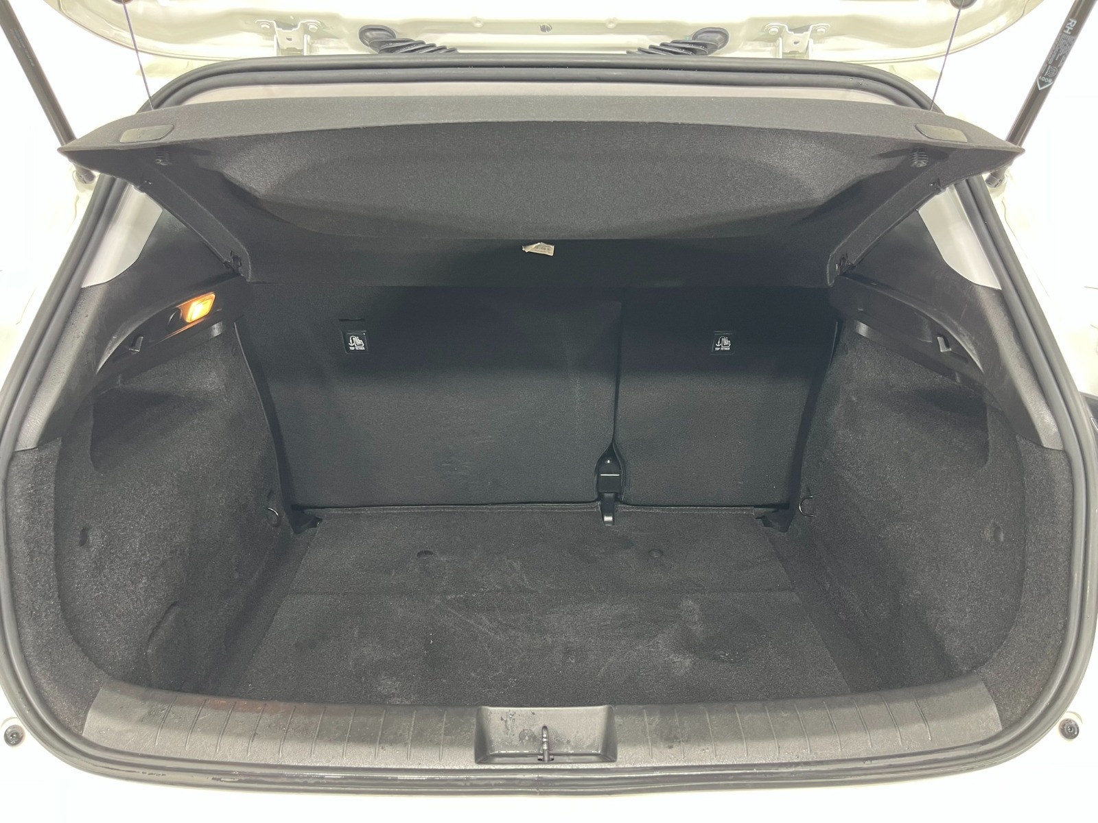 Fiat Egea Cross 1.6 MultiJet Urban GSR Traction+ DCT - 2024 - Detay