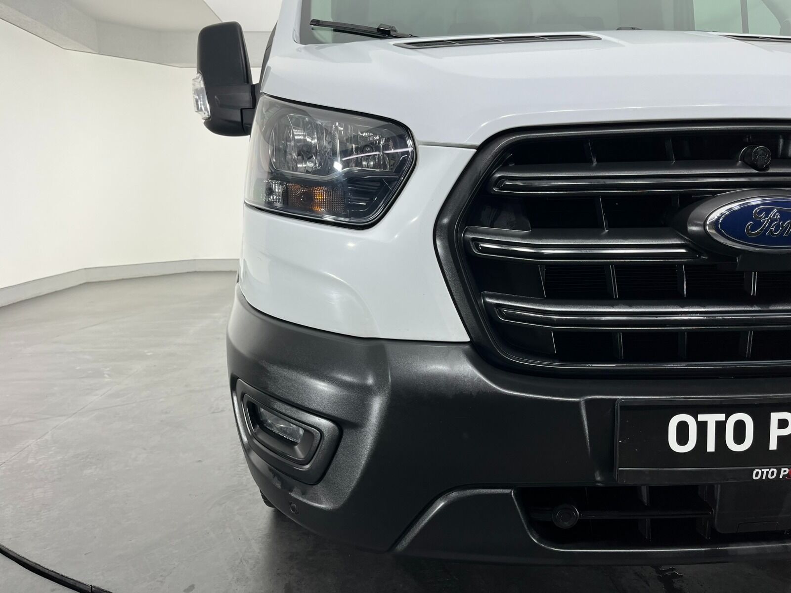 Ford Transit 350 E - 2024 - Detay