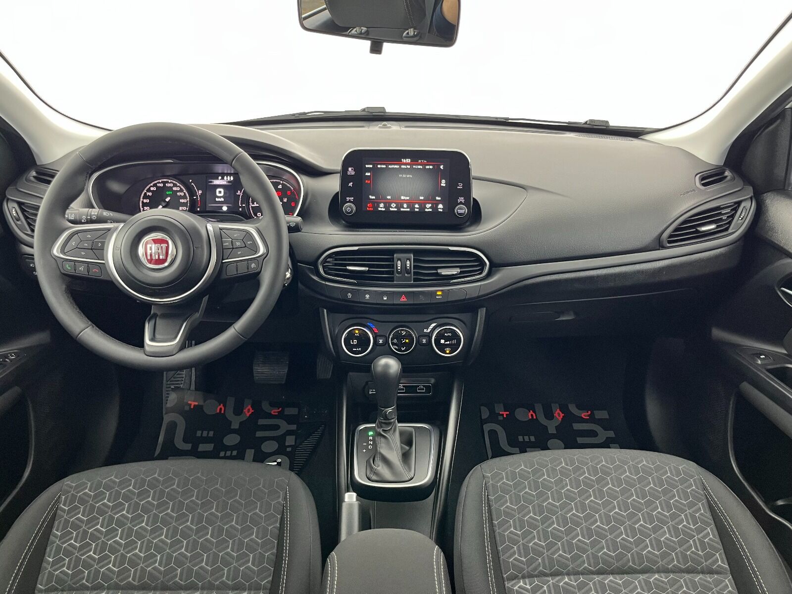 Fiat Egea Cross 1.6 Multijet Urban TRCTN+ GSR DCT - 2025 - Detay