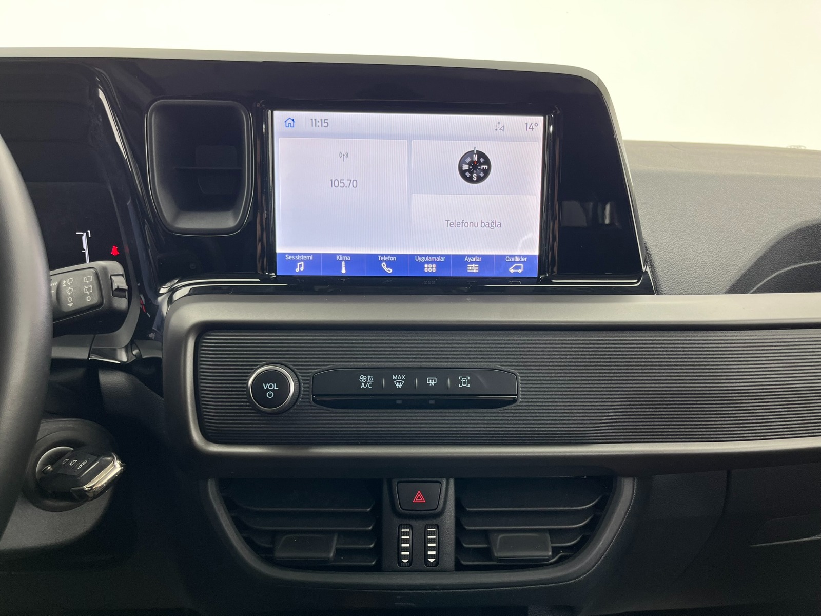 Ford Tourneo Courier Kombi 1.5 EcoBlue Deluxe - 2024 - Detay