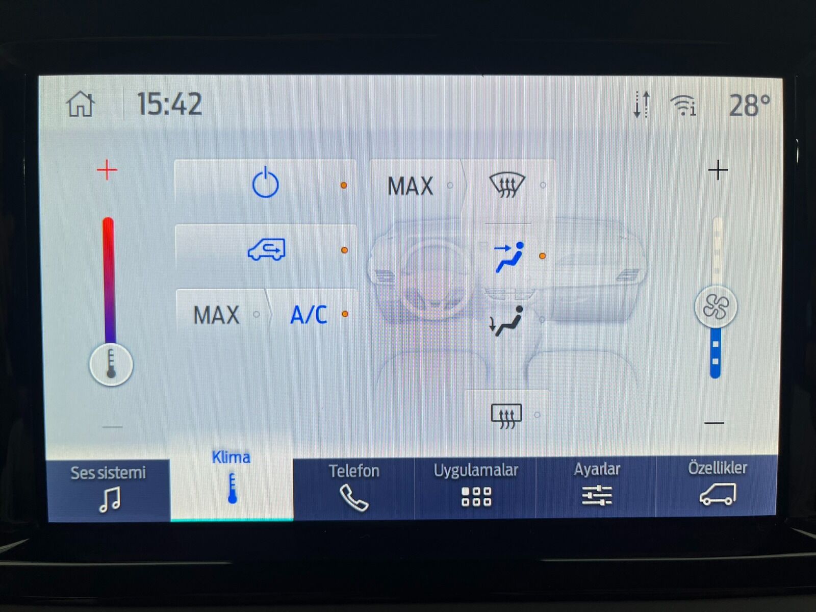 Ford Tourneo Courier Kombi 1.5 EcoBlue Deluxe - 2024 - Detay