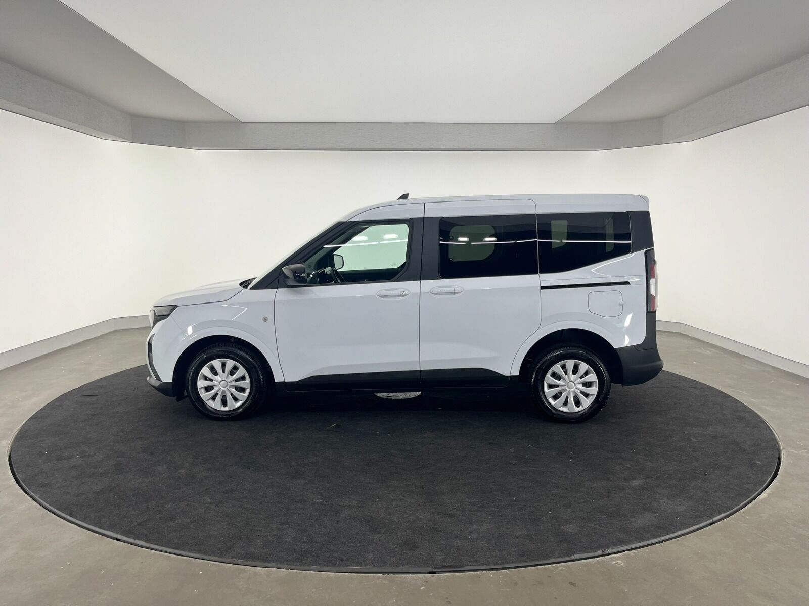 Ford Tourneo Courier Kombi 1.5 EcoBlue Deluxe - 2024 - Detay