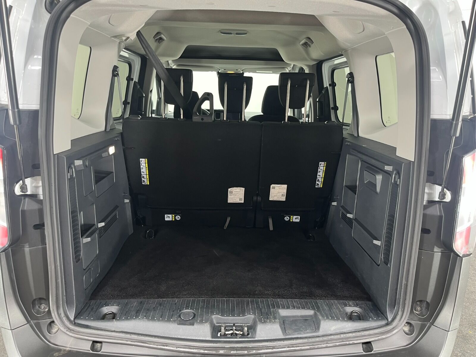 Ford Tourneo Courier Kombi 1.5 EcoBlue Deluxe - 2024 - Detay