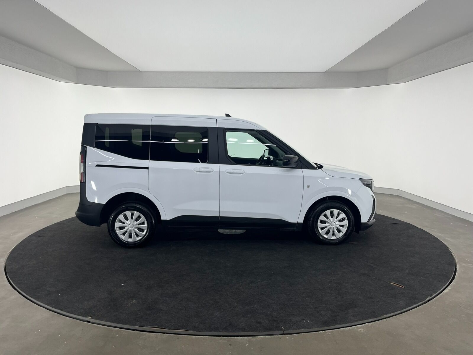 Ford Tourneo Courier Kombi 1.5 EcoBlue Deluxe - 2024 - Detay
