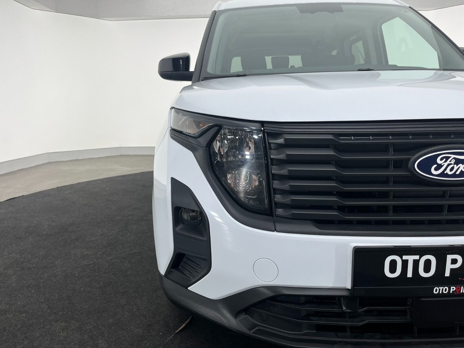 Ford Tourneo Courier Kombi 1.5 EcoBlue Deluxe - 2024 - Detay