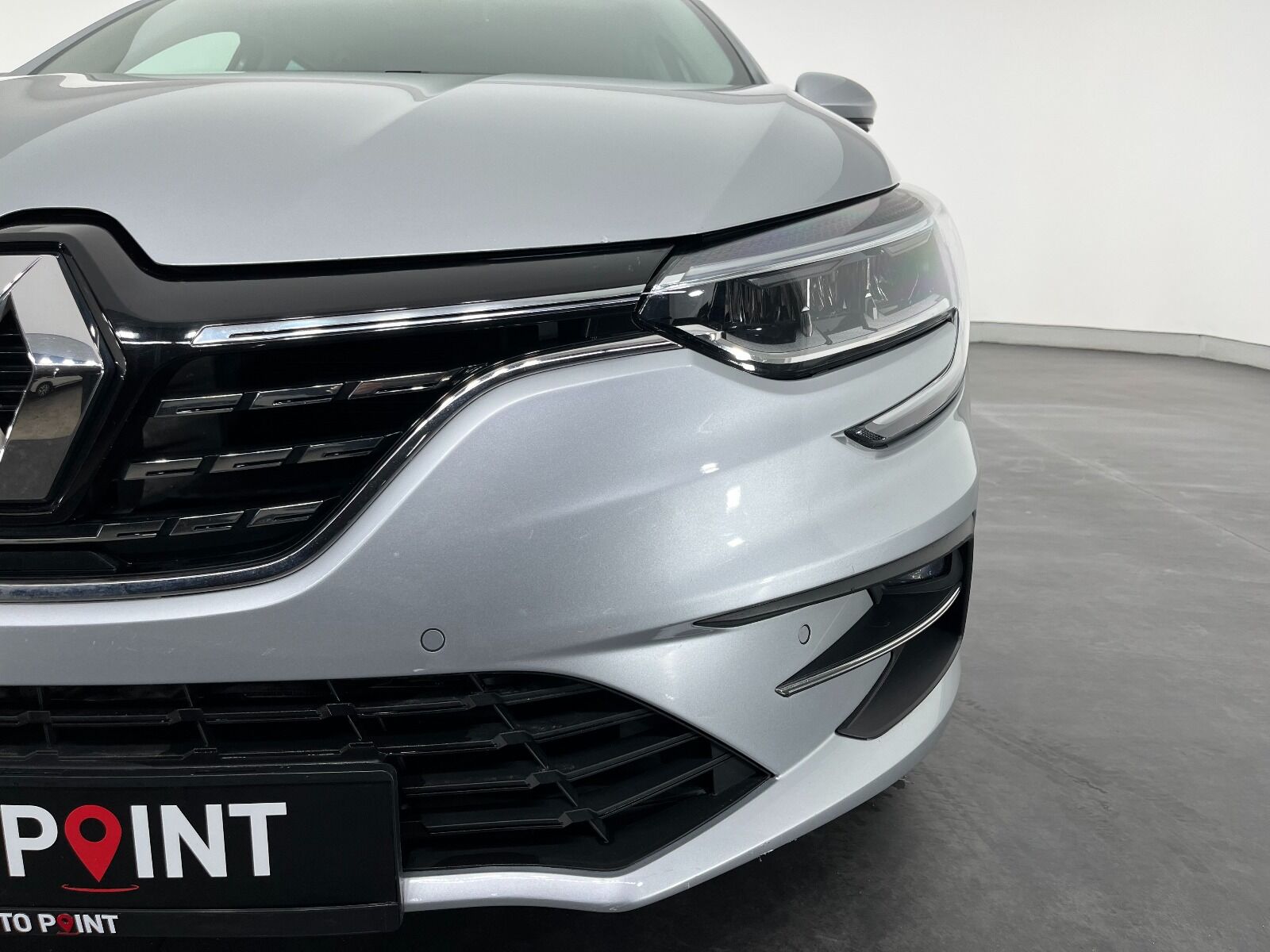 Renault Megane Sedan 1.5 Blue DCI Icon EDC - 2024 - Detay