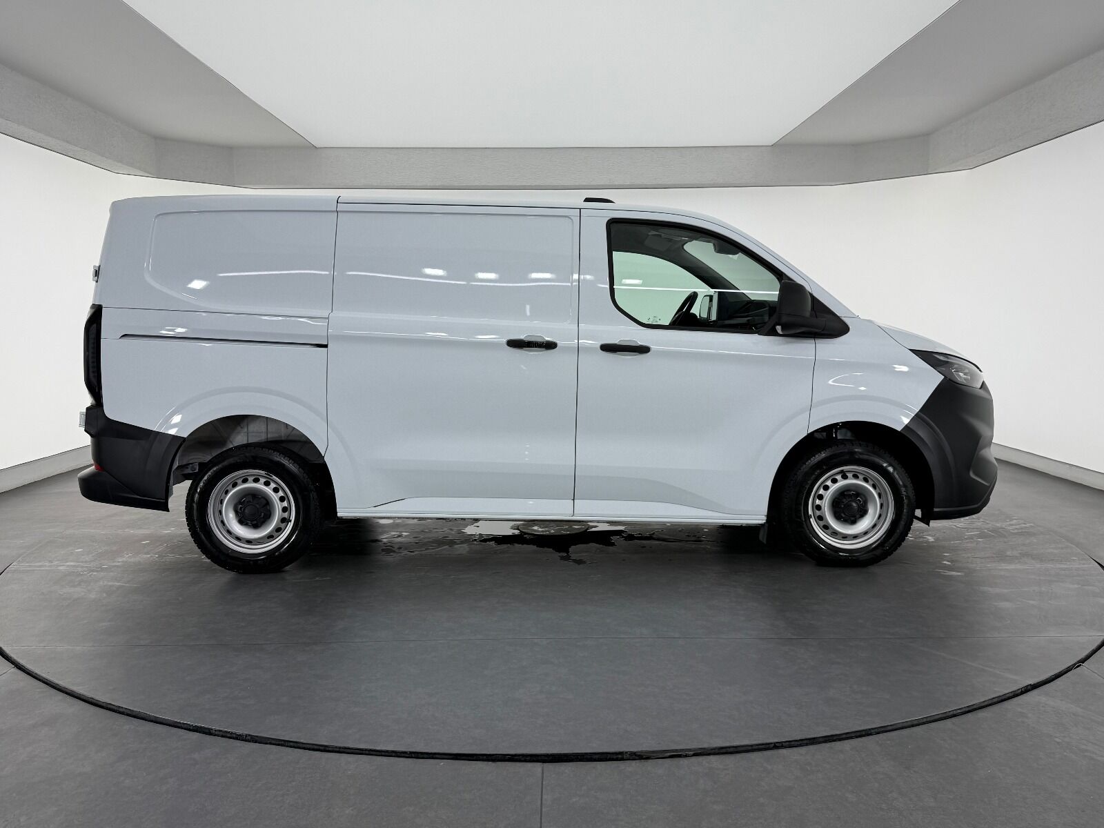 Ford Transit Custom 2.0 EcoBlue TDCi UPG 320 S Trend - 2023 - Detay