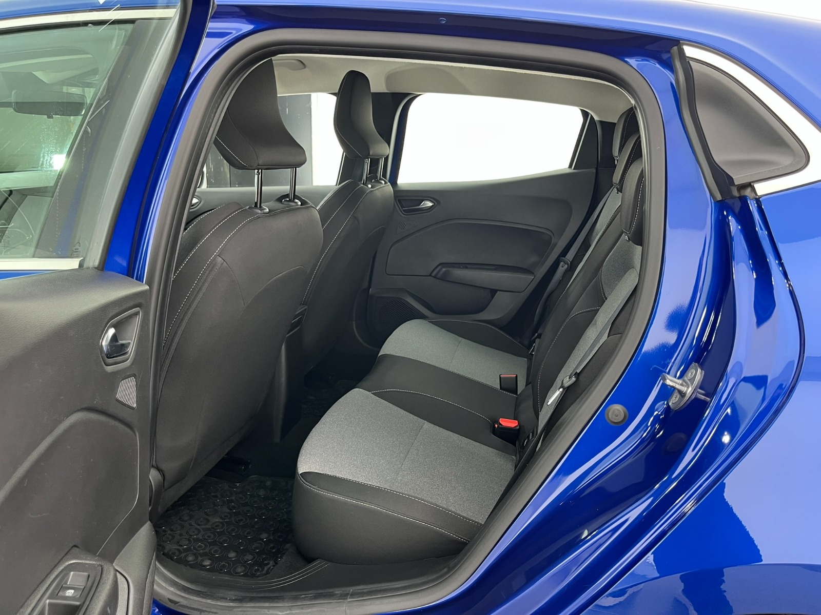 Renault Clio Hatchback 1.0 TCe Evolution X-Tronic - 2024 - Detay