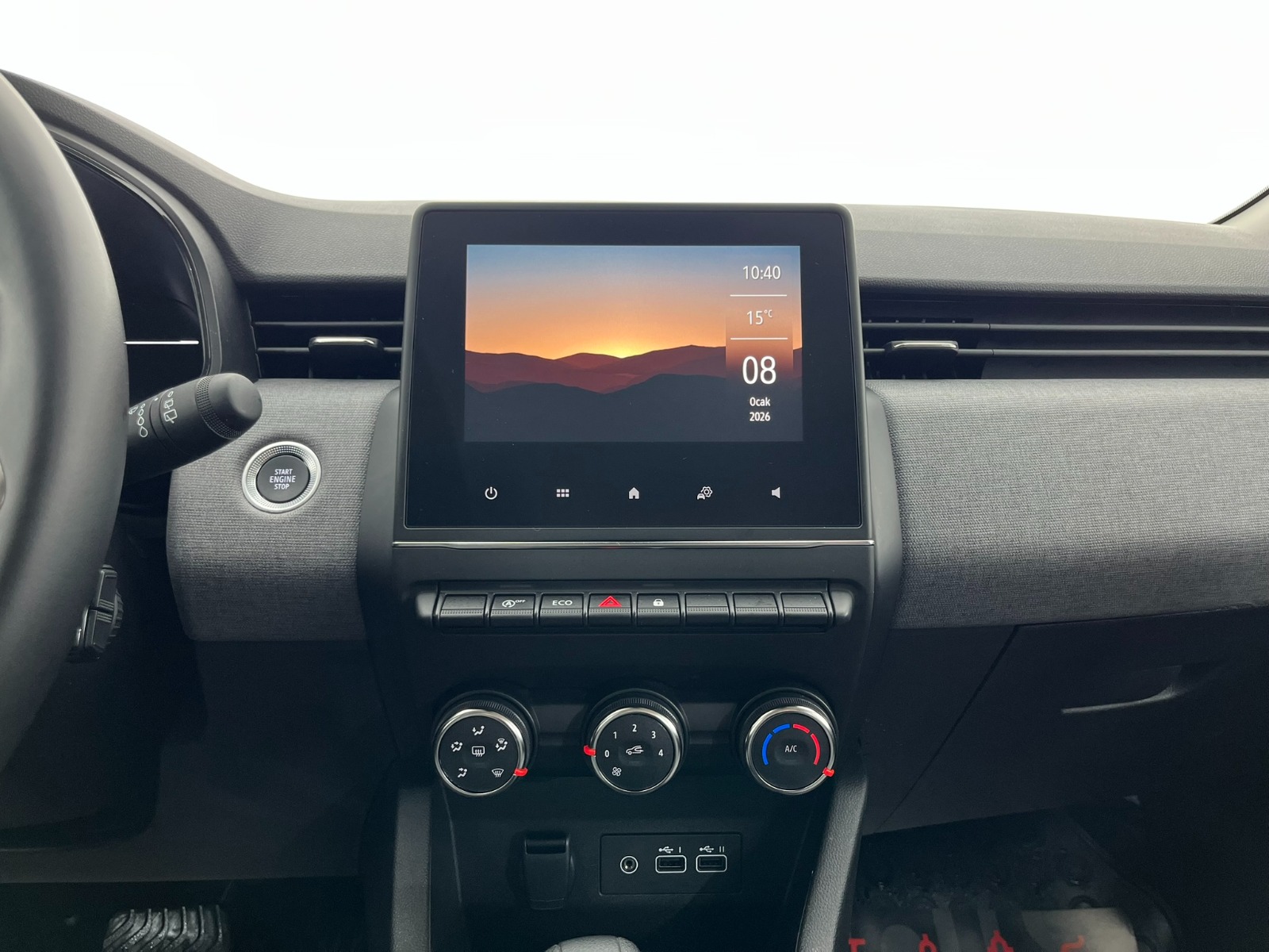 Renault Clio Hatchback 1.0 TCe Evolution X-Tronic - 2024 - Detay