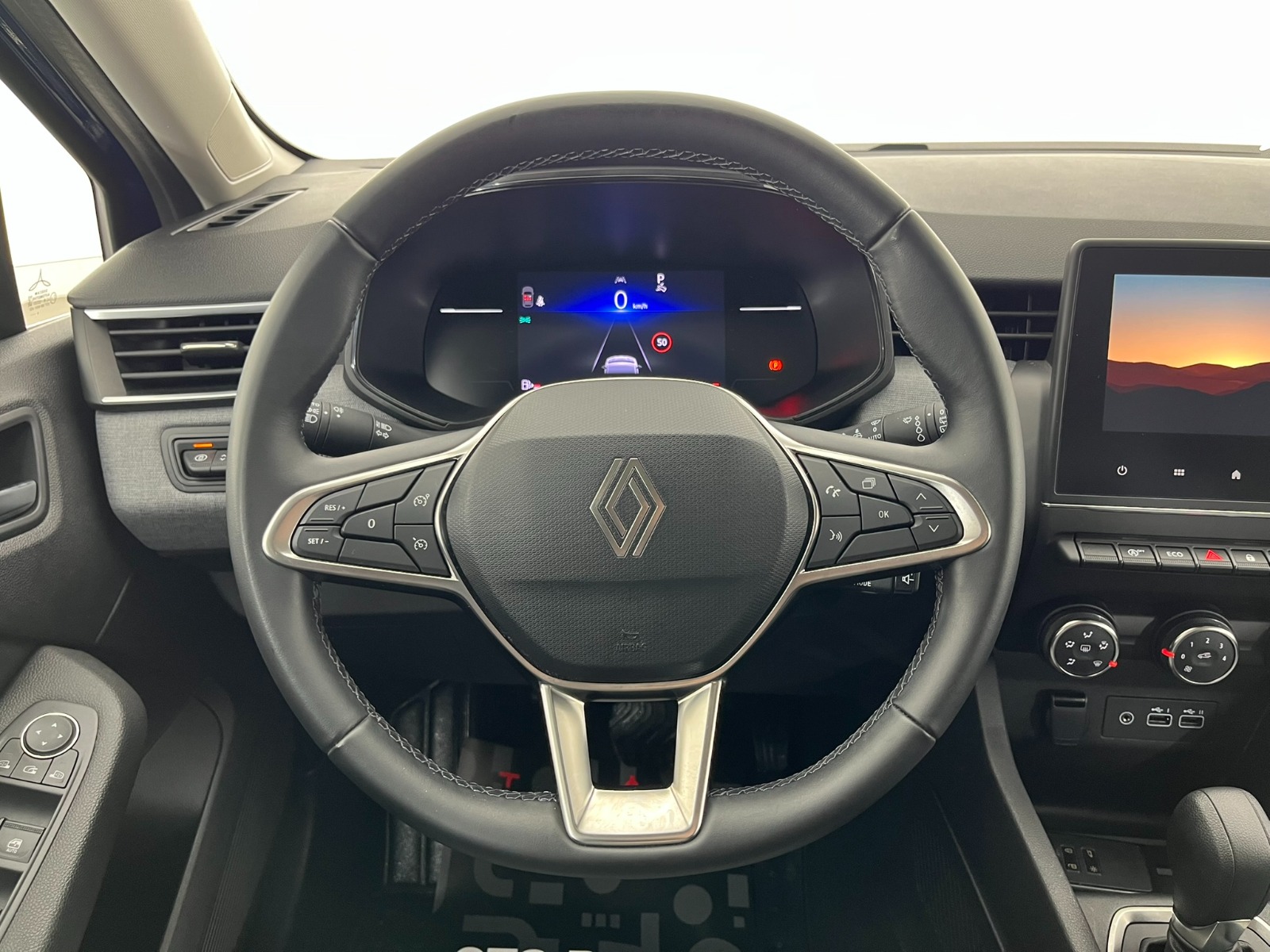 Renault Clio Hatchback 1.0 TCe Evolution X-Tronic - 2024 - Detay