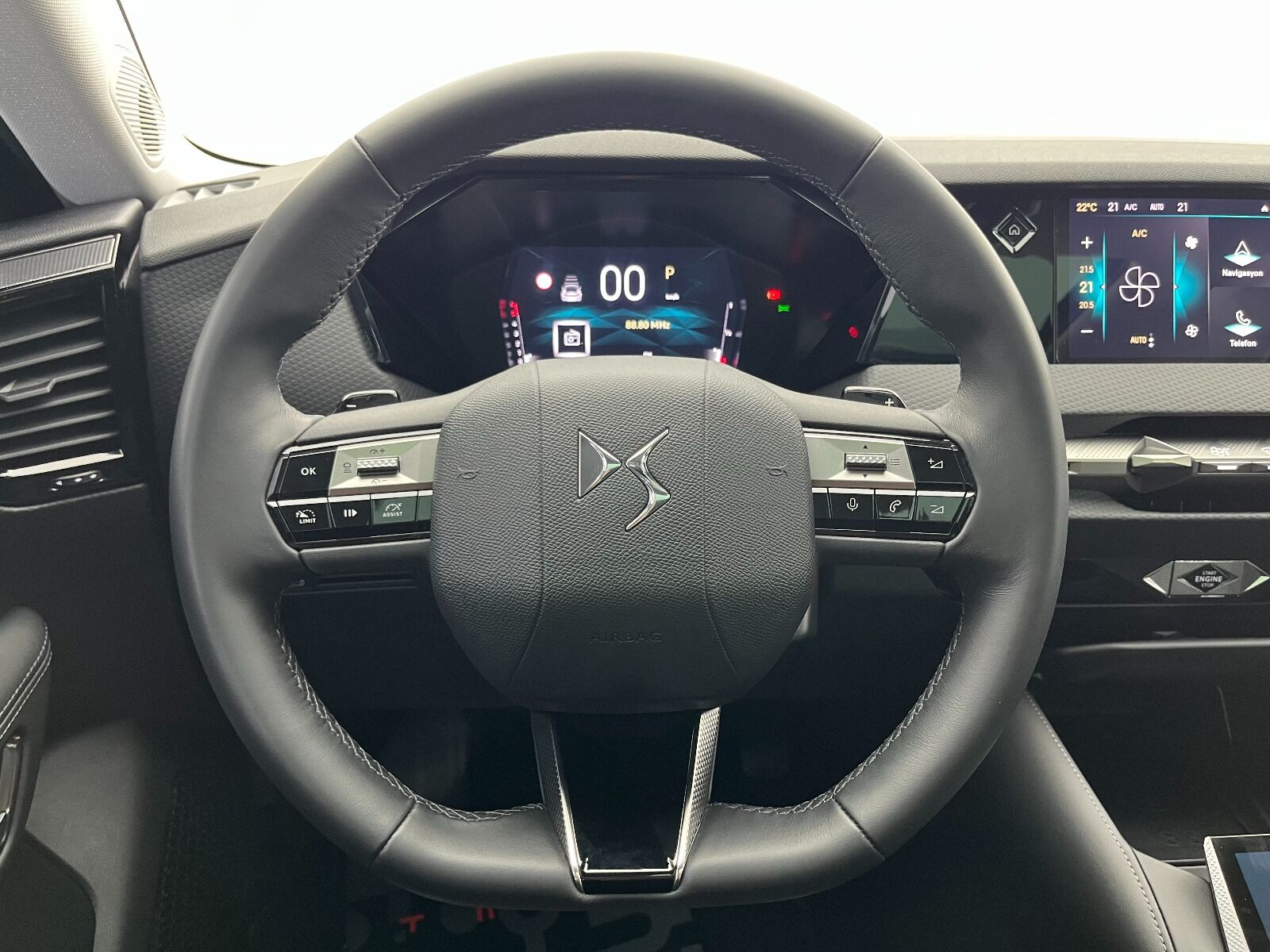 DS Automobiles DS 4 DS4 1.5 BlueHDi Pallas - 2024 - Detay
