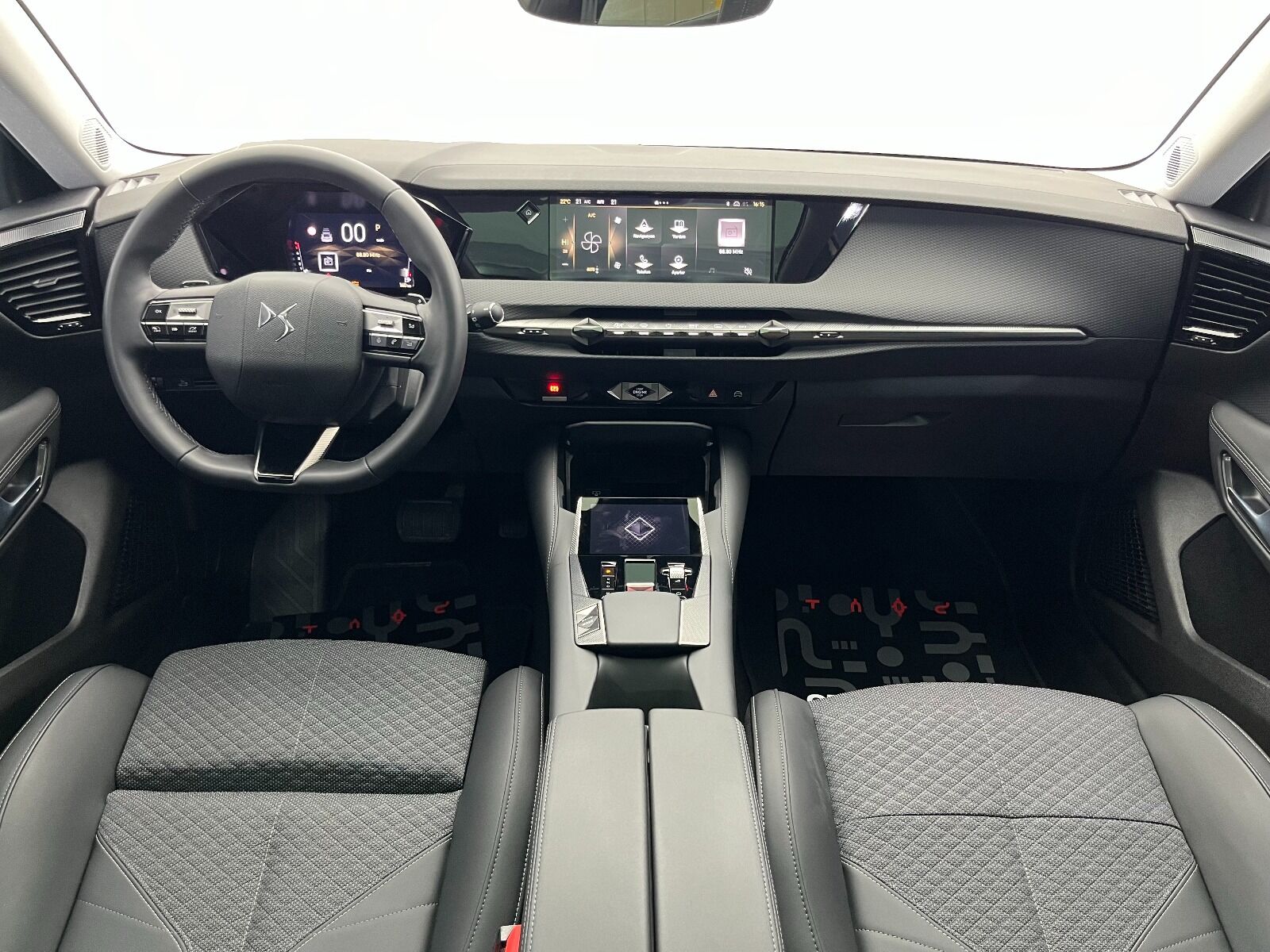 DS Automobiles DS 4 DS4 1.5 BlueHDi Pallas - 2024 - Detay