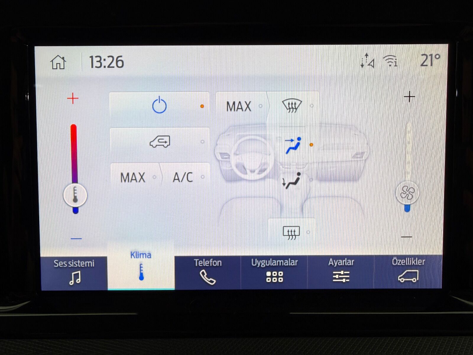 Ford Tourneo Courier 1.0 EcoBoost Deluxe - 2025 - Detay