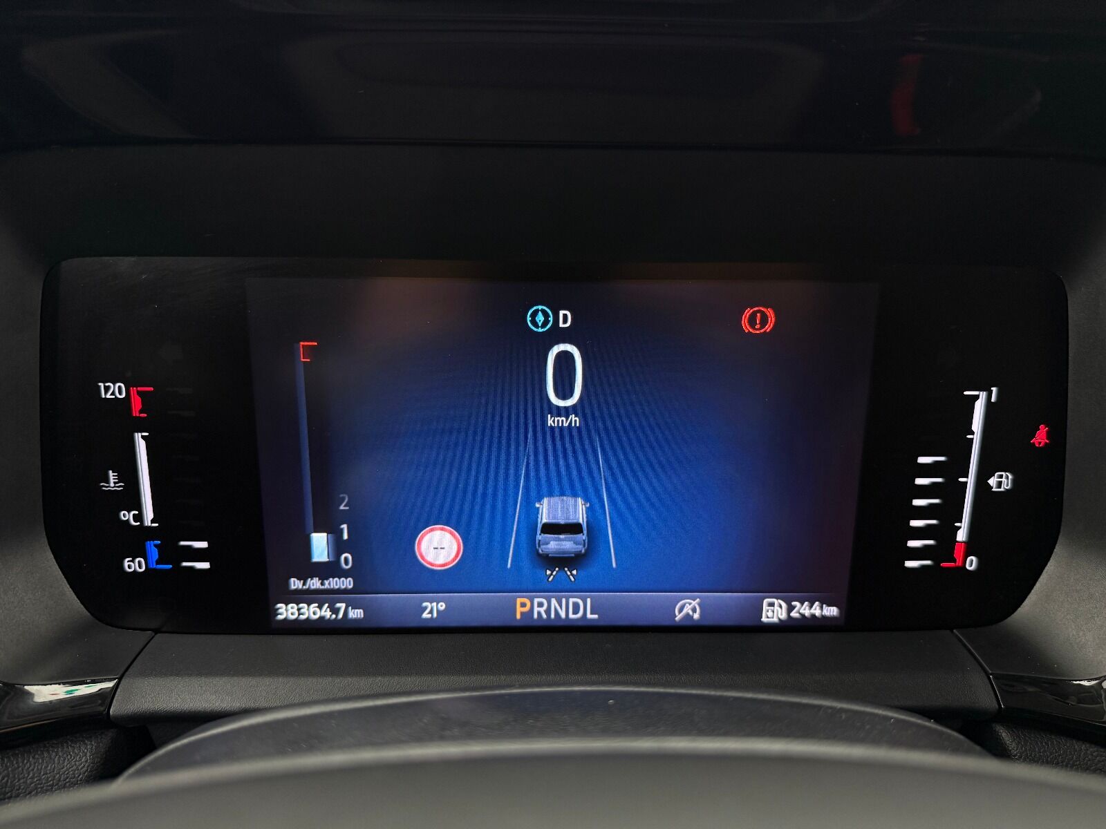 Ford Tourneo Courier 1.0 EcoBoost Deluxe - 2025 - Detay