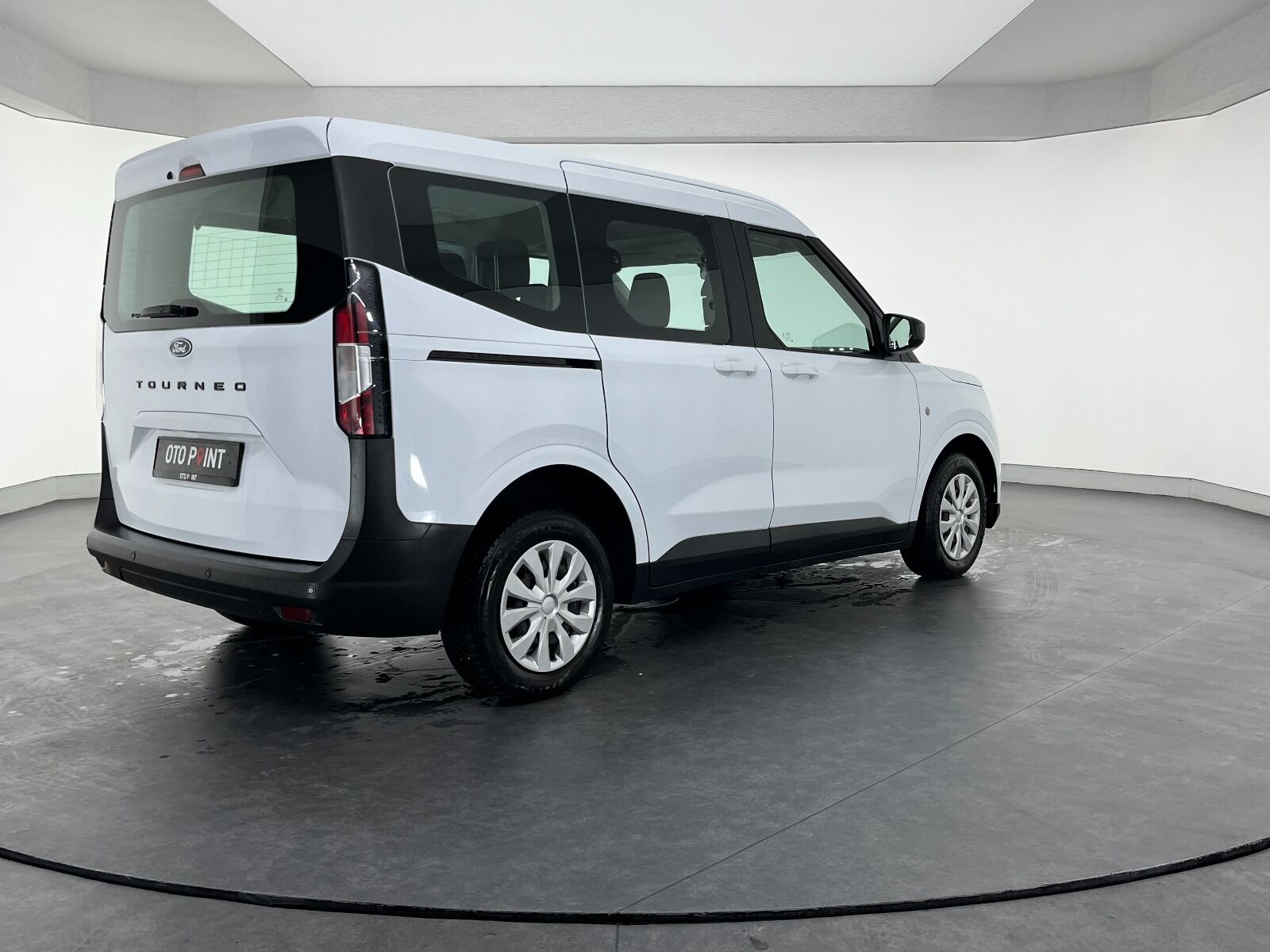 Ford Tourneo Courier Kombi 1.5 EcoBlue Deluxe - 2024 - Detay