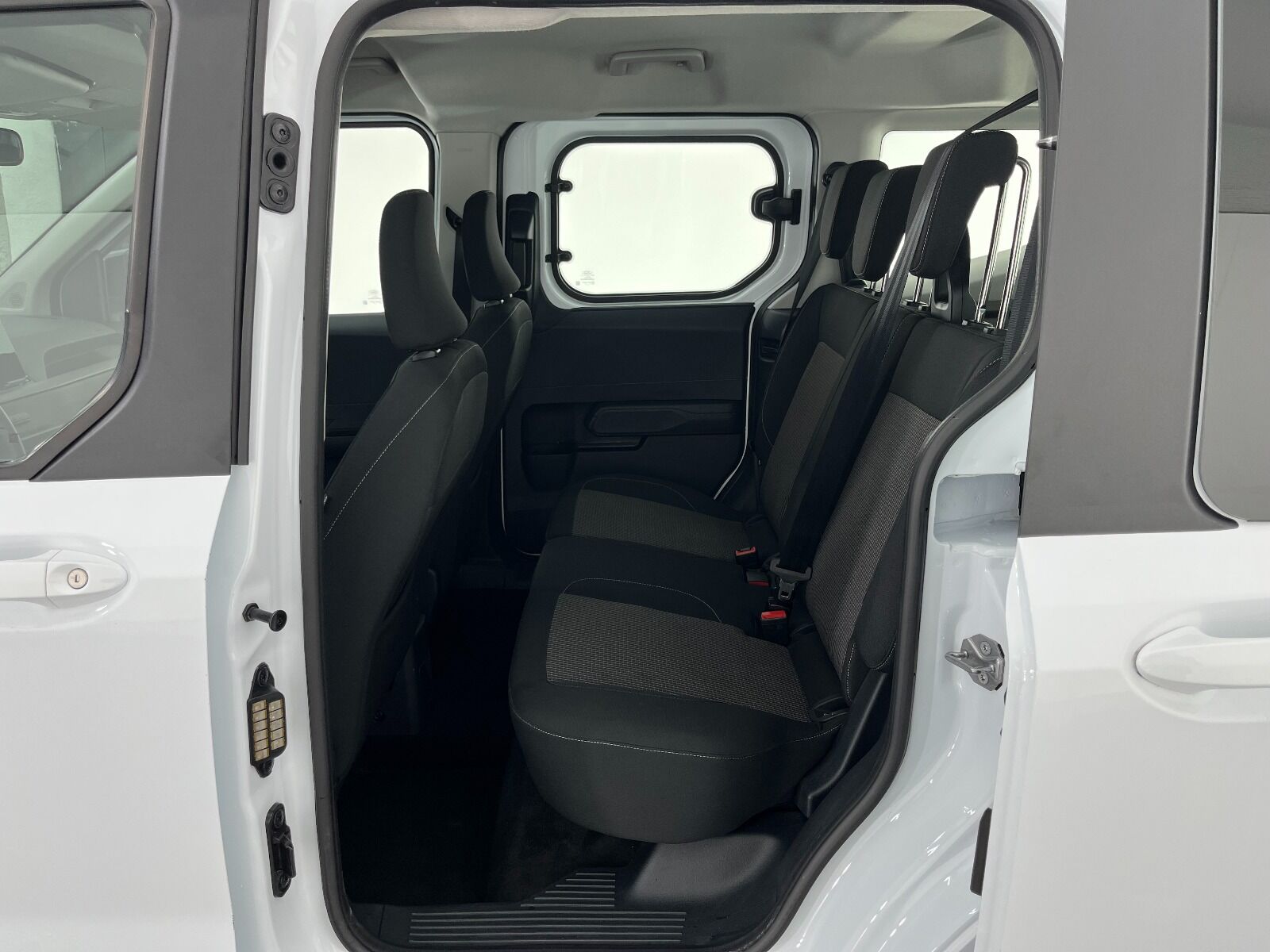 Ford Tourneo Courier Kombi 1.5 EcoBlue Deluxe - 2024 - Detay