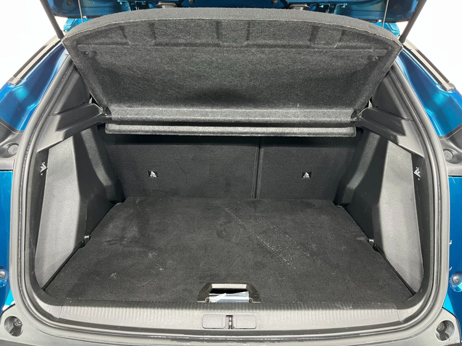 Peugeot 2008 1.2 Puretech Allure EAT8 - 2025 - Detay