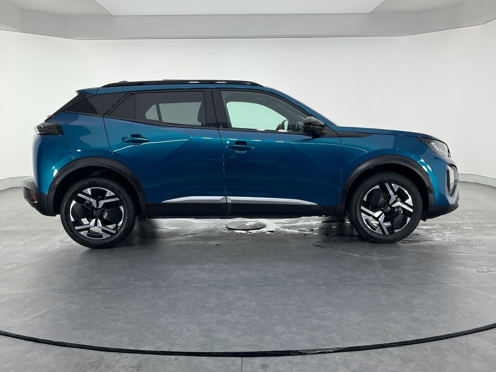 Peugeot 2008 1.2 Puretech Allure EAT8 - 2025 - Detay