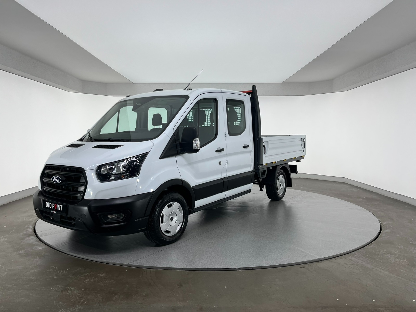 Ford Transit 350 M Çift Kabin - 2024 - Detay