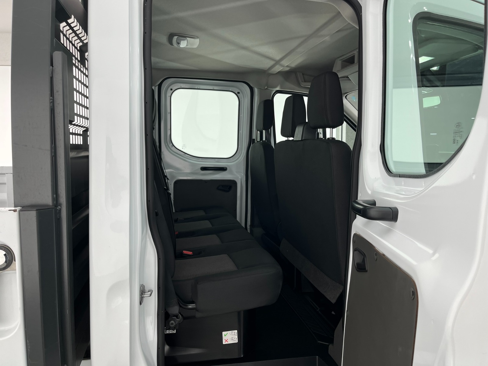 Ford Transit 350 M Çift Kabin - 2024 - Detay