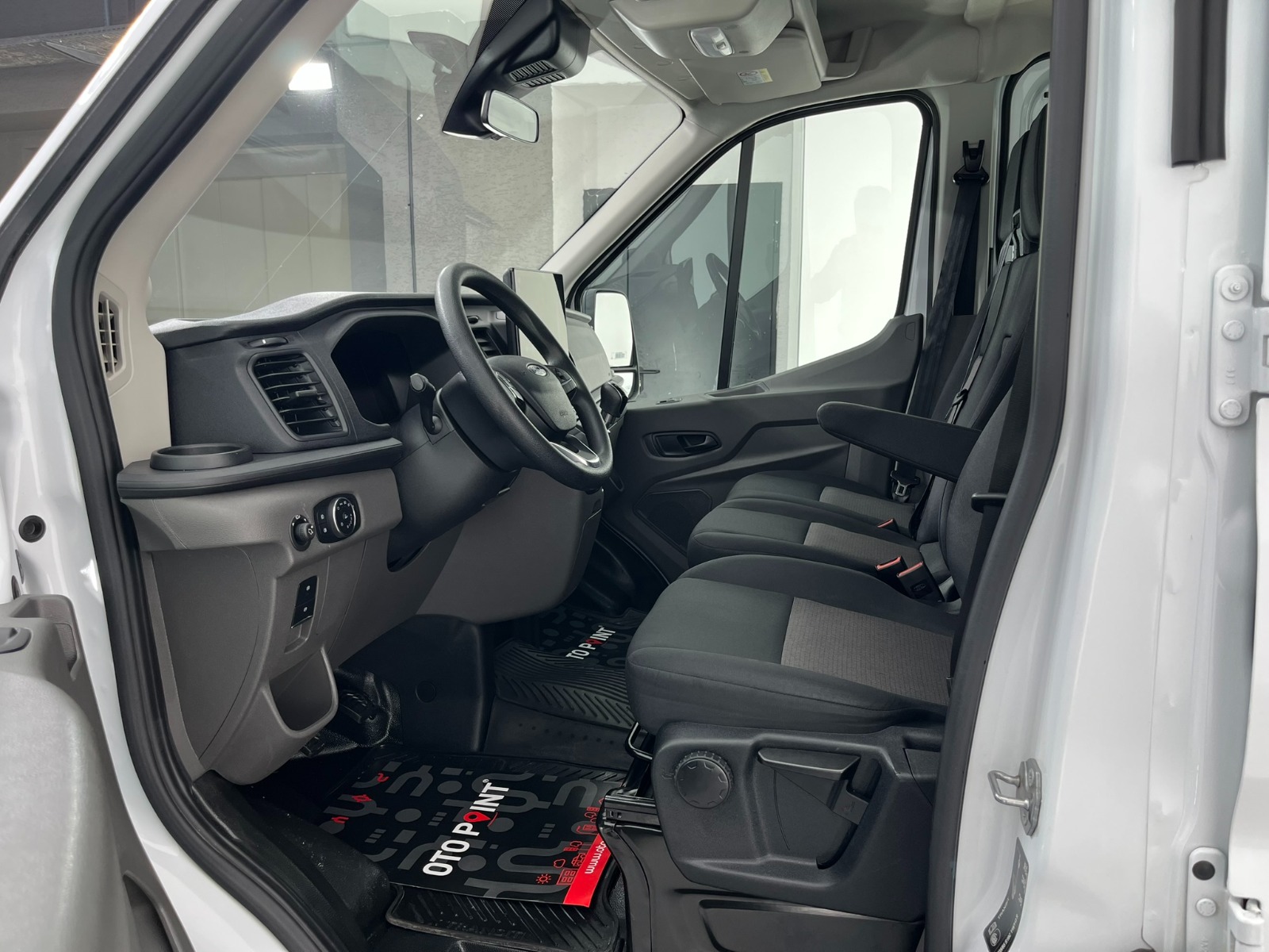 Ford Transit 350 M Çift Kabin - 2024 - Detay