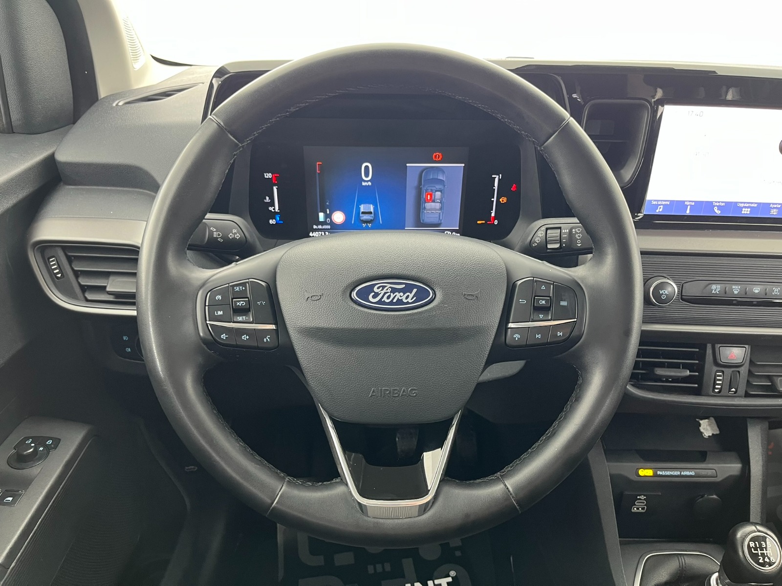 Ford Tourneo Courier Kombi 1.5 EcoBlue Deluxe - 2024 - Detay